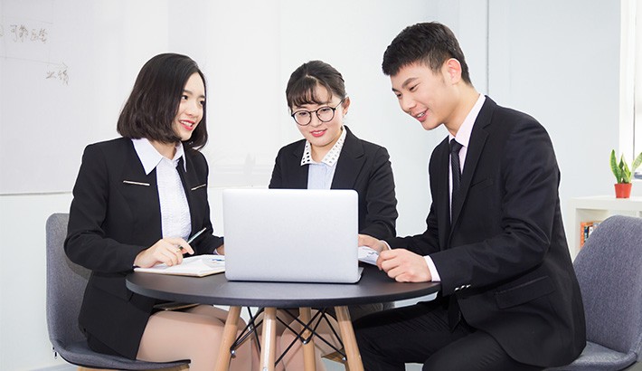 大学毕业直接来日本，未名天帮助我顺利通过面试。